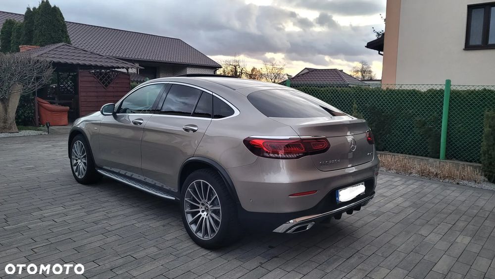 Mercedes-Benz GLC 220 d 4-Matic - 3