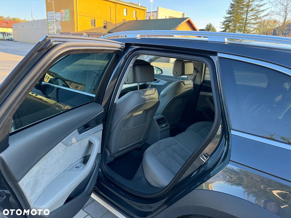 Audi A4 Allroad 2.0 TFSI Quattro S tronic - 32