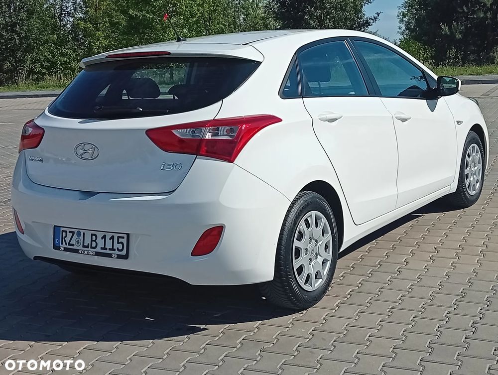 Hyundai i30 1.4 Blue Comfort - 17