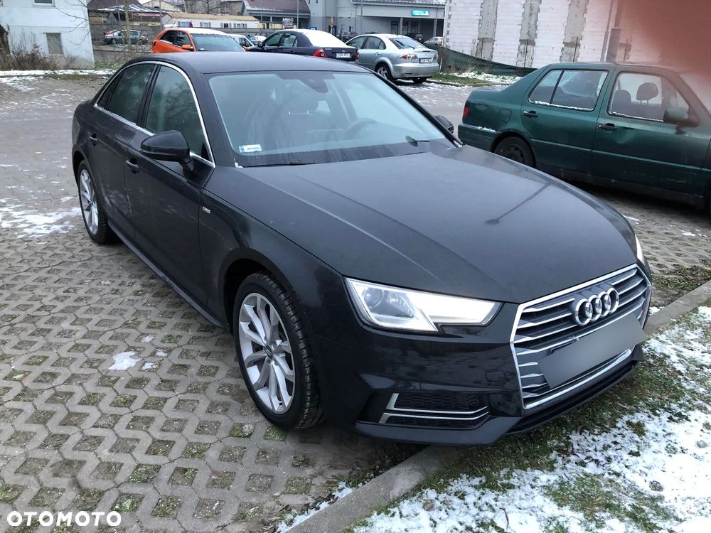 Audi A4 Limousine - 1
