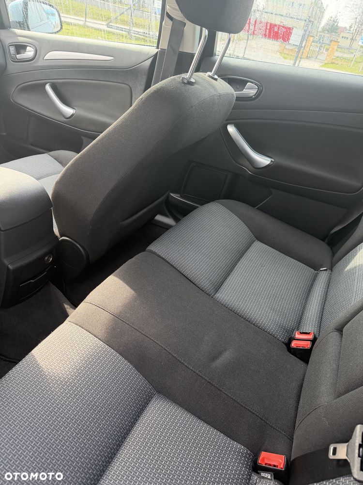 Ford Mondeo - 9