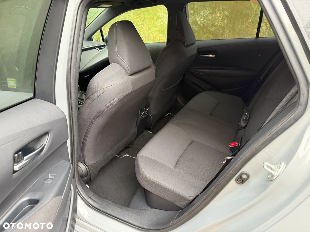 Toyota Corolla - 21