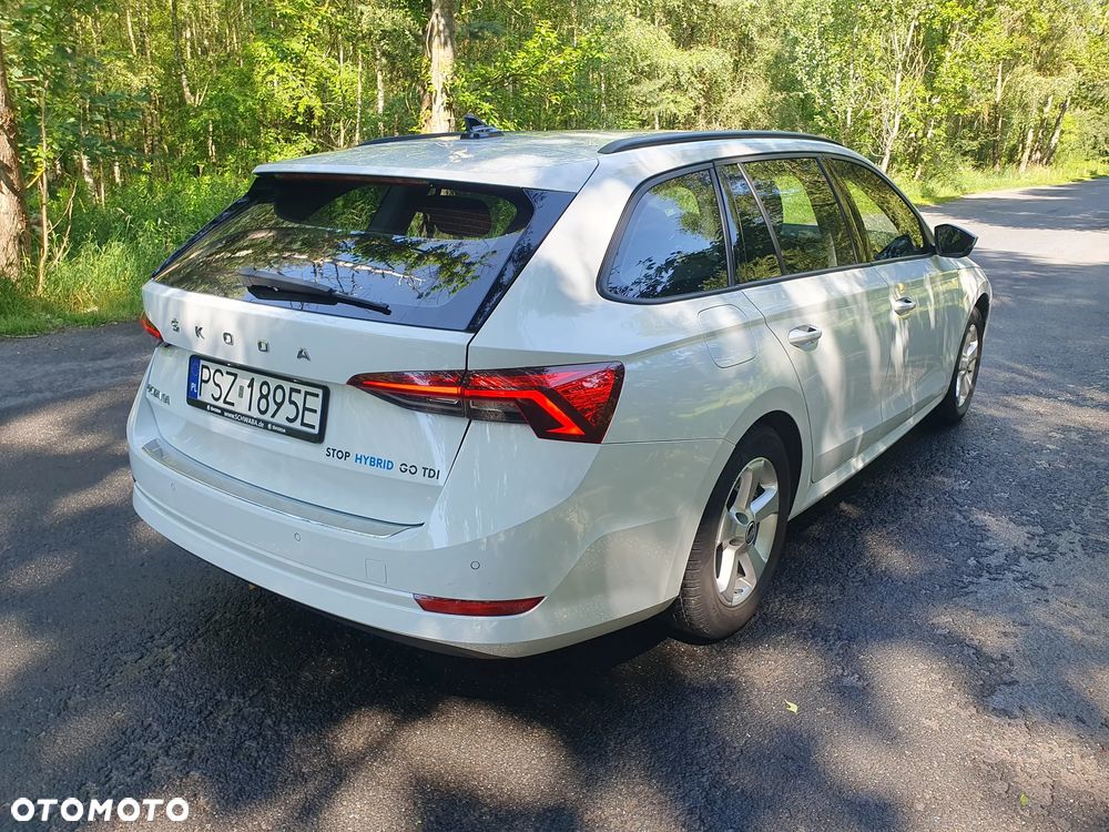 Skoda Octavia 2.0 TDI Ambition DSG - 3