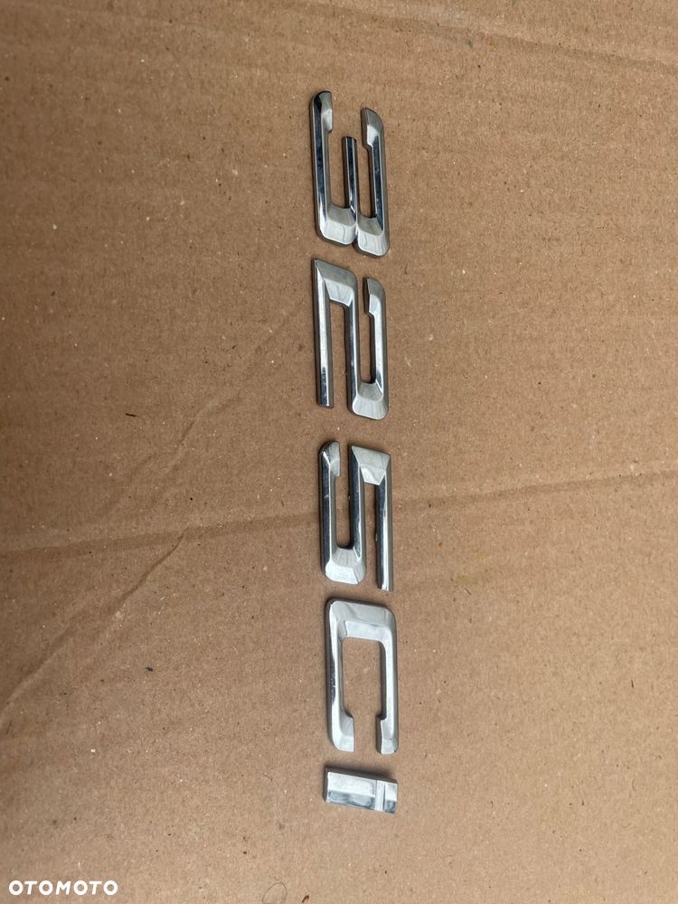 znaczek emblemat na klapę bmw e46 325 ci 2.5 ci - 1