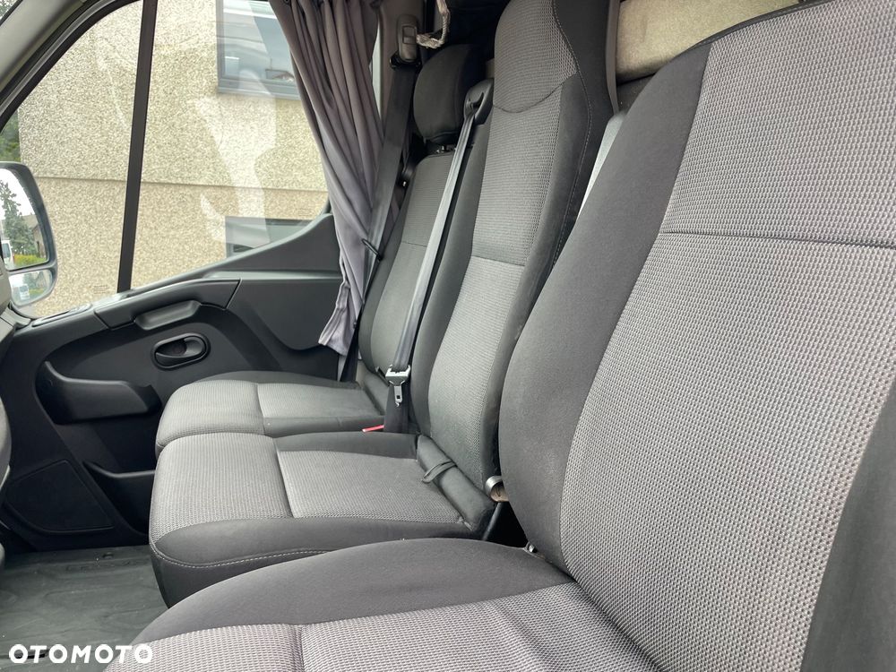 Renault Master L3 H3 webasto łóżko super stan cena brutto faktura VAT 23% - 17