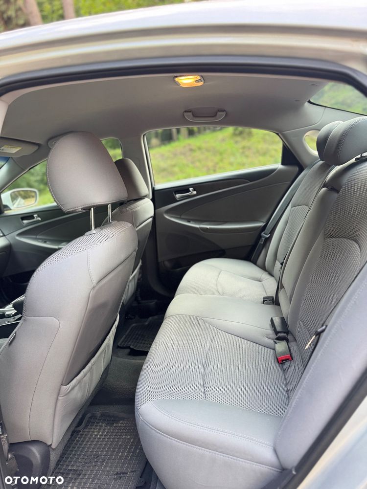 Hyundai Sonata 2.4 SE - 7