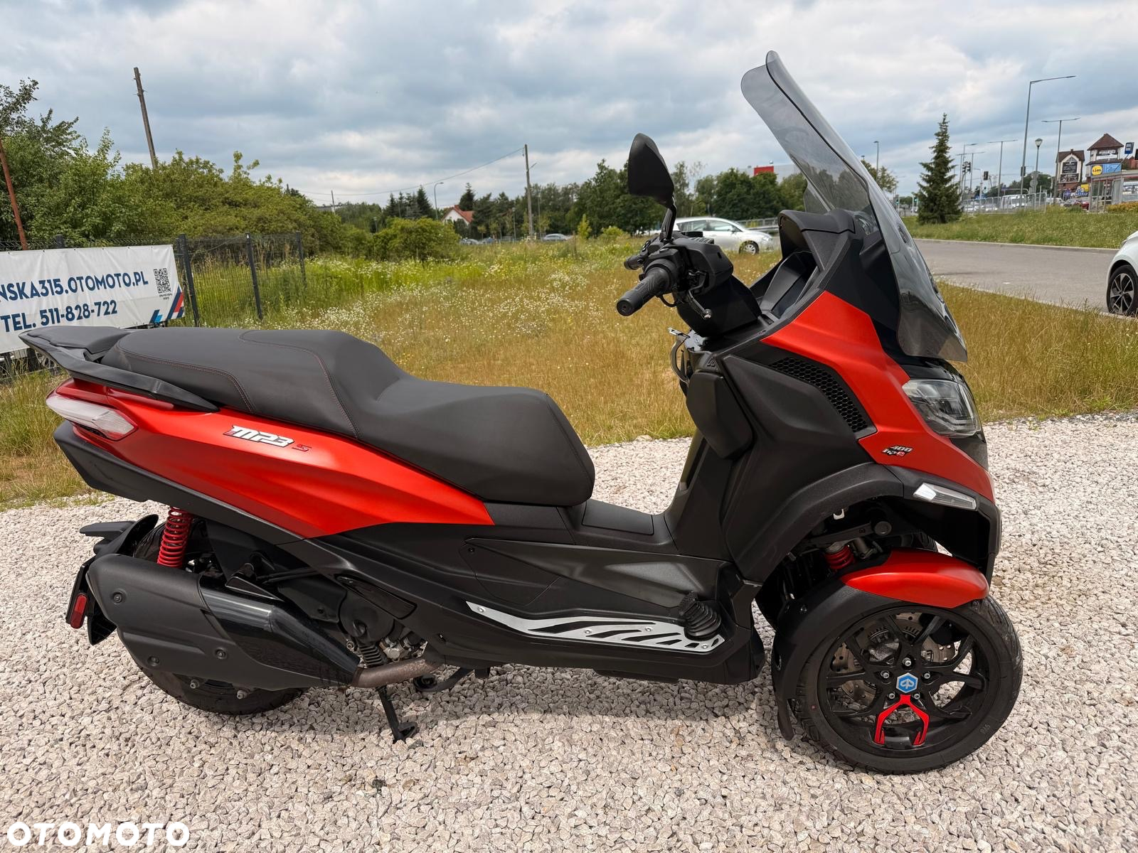 Piaggio MP-3 - 5