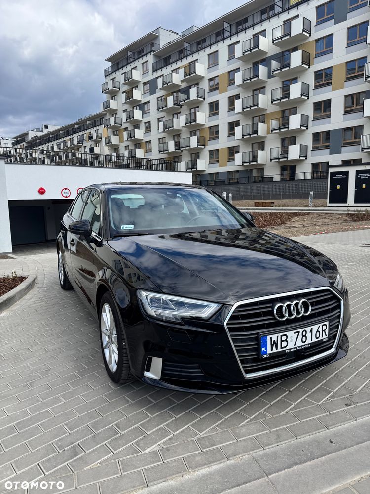 Audi A3 Sportback 35 TFSI Sport S tronic - 1