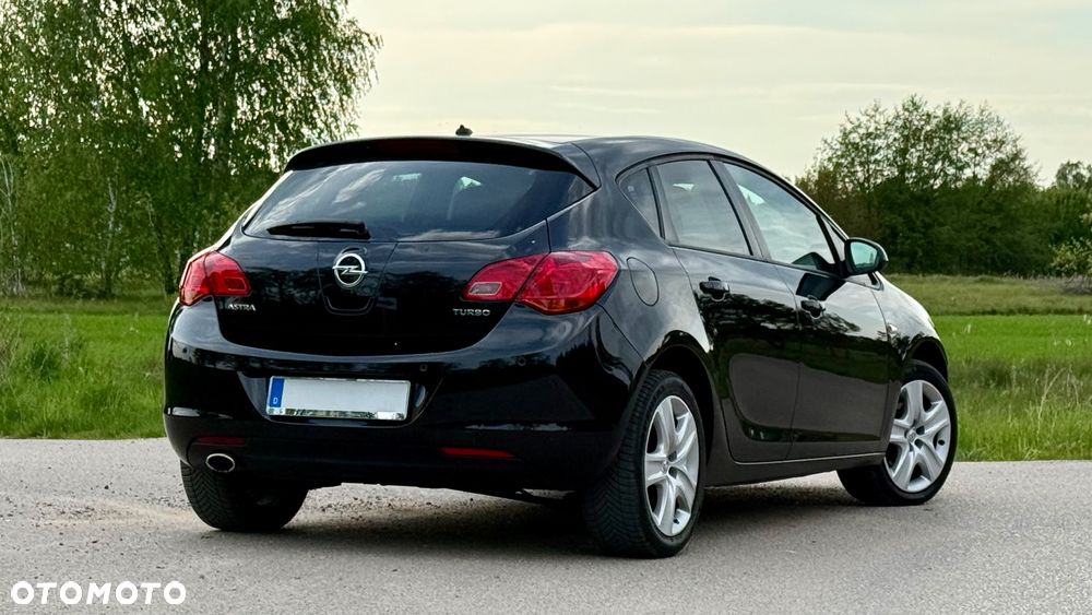 Opel Astra - 18