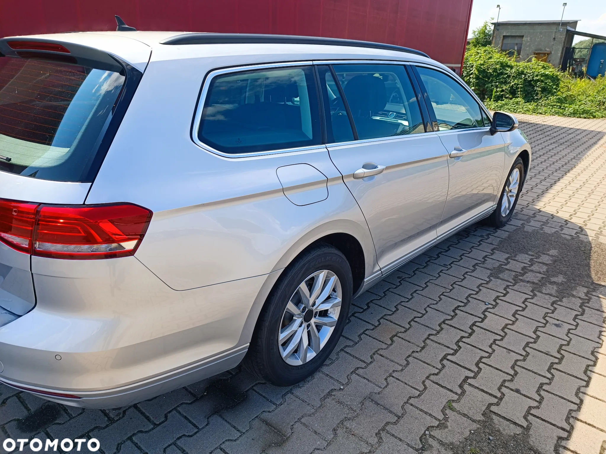 Volkswagen Passat - 6