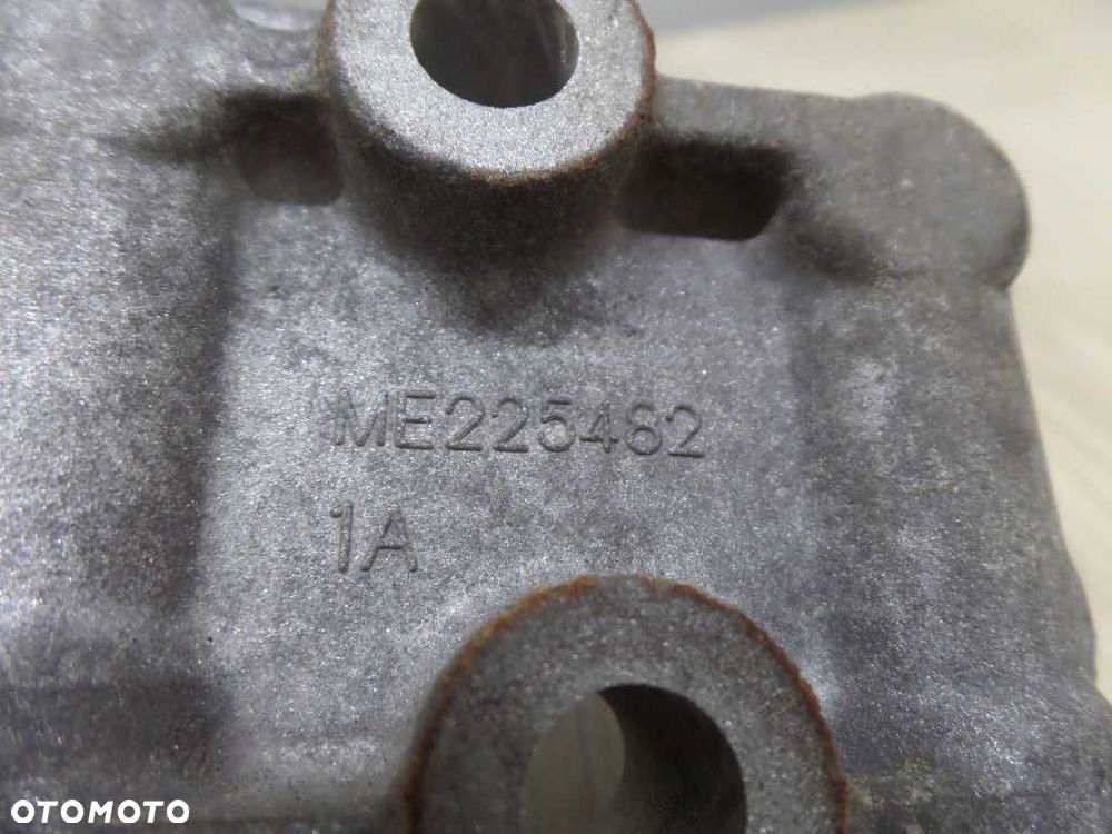 MITSUBISHI CANTER 7C18 4.9 DID 4M50 PODSTAWA ROZDZIELACZ POWROTU PALIWA ME225482 07-14 - 5