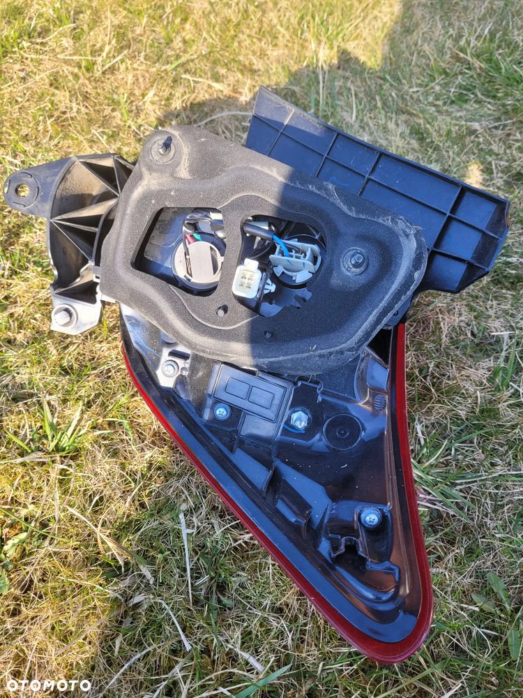 Lampa tył Toyota Yaris 2018 - 4