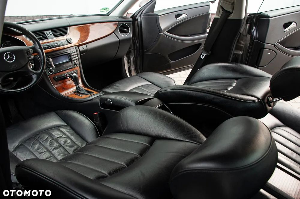 Mercedes-Benz CLS 350 7G-TRONIC - 19