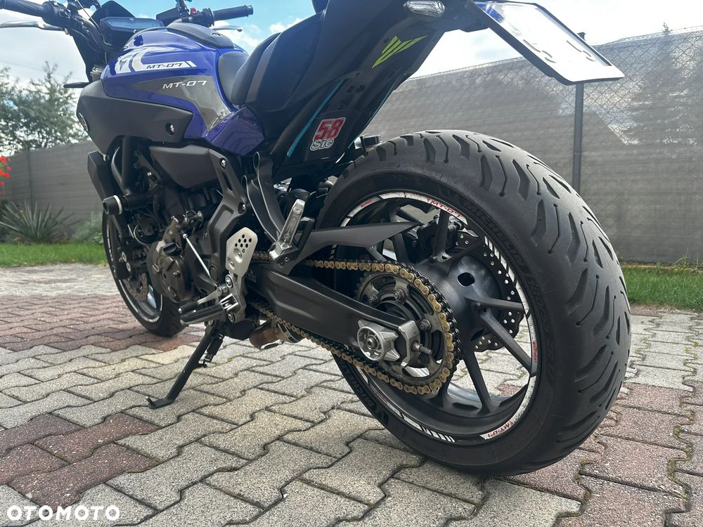 Yamaha MT - 9