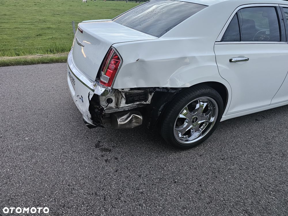 Chrysler 300C - 4