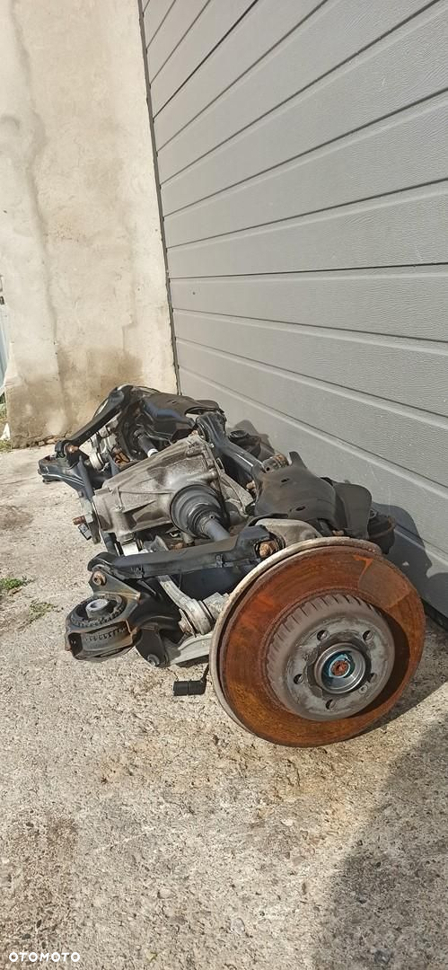 w205 seadan ZAWIESZENIE BELKA TYŁ A2053507207 MOST 2.2D AUTOMAT SANKI W205 - 6