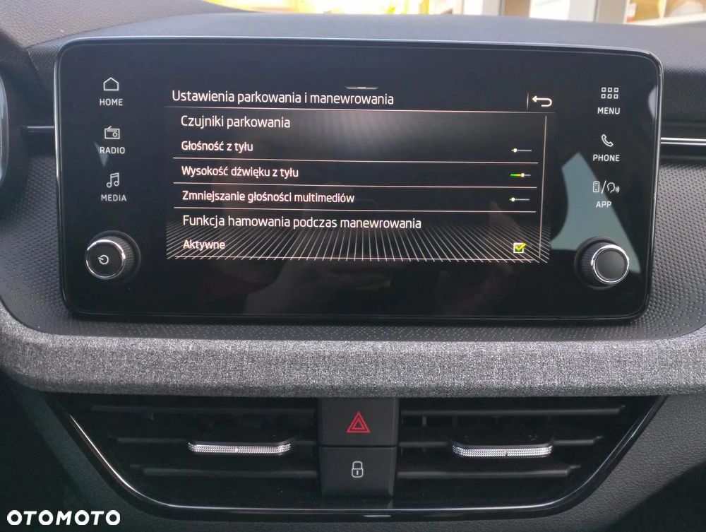 Skoda Scala 1.0 TSI Selection DSG - 34