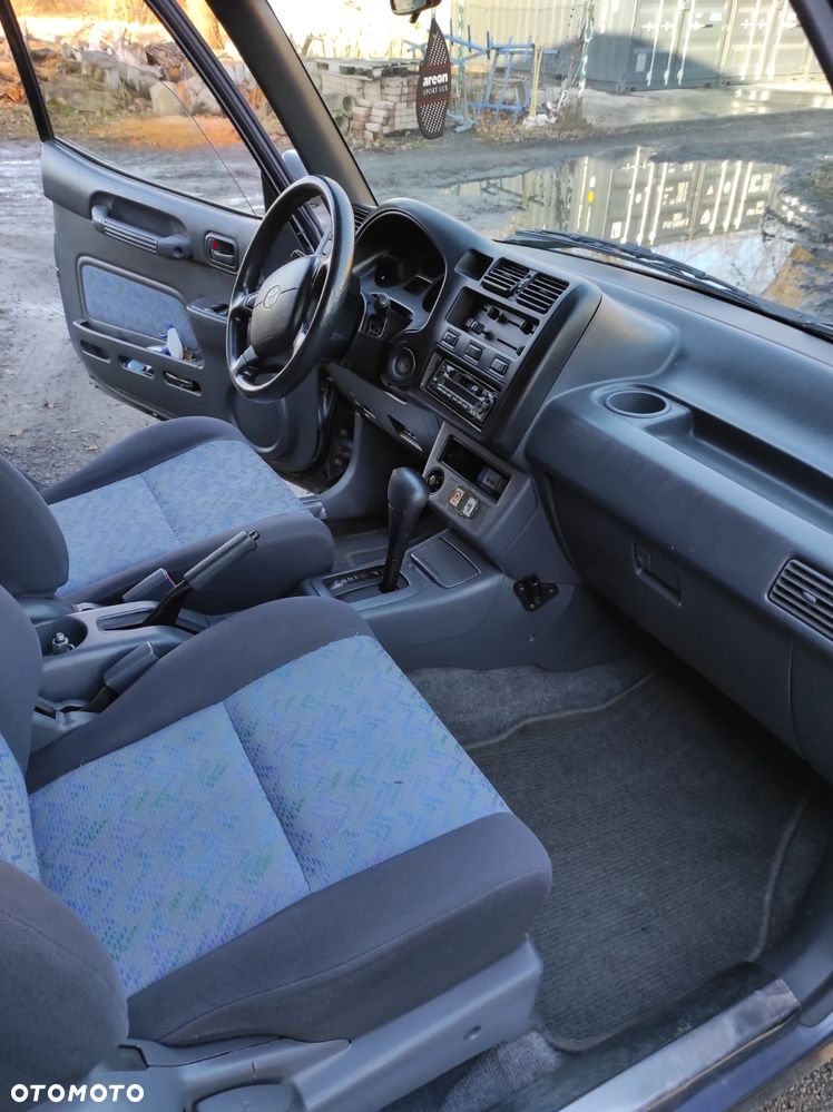 Toyota RAV4 2.0 - 25