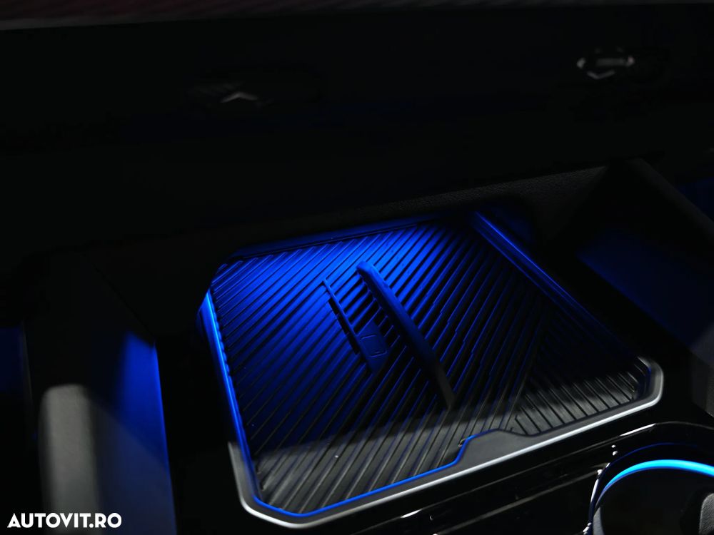 BMW Seria 5 520i AT MHEV - 15