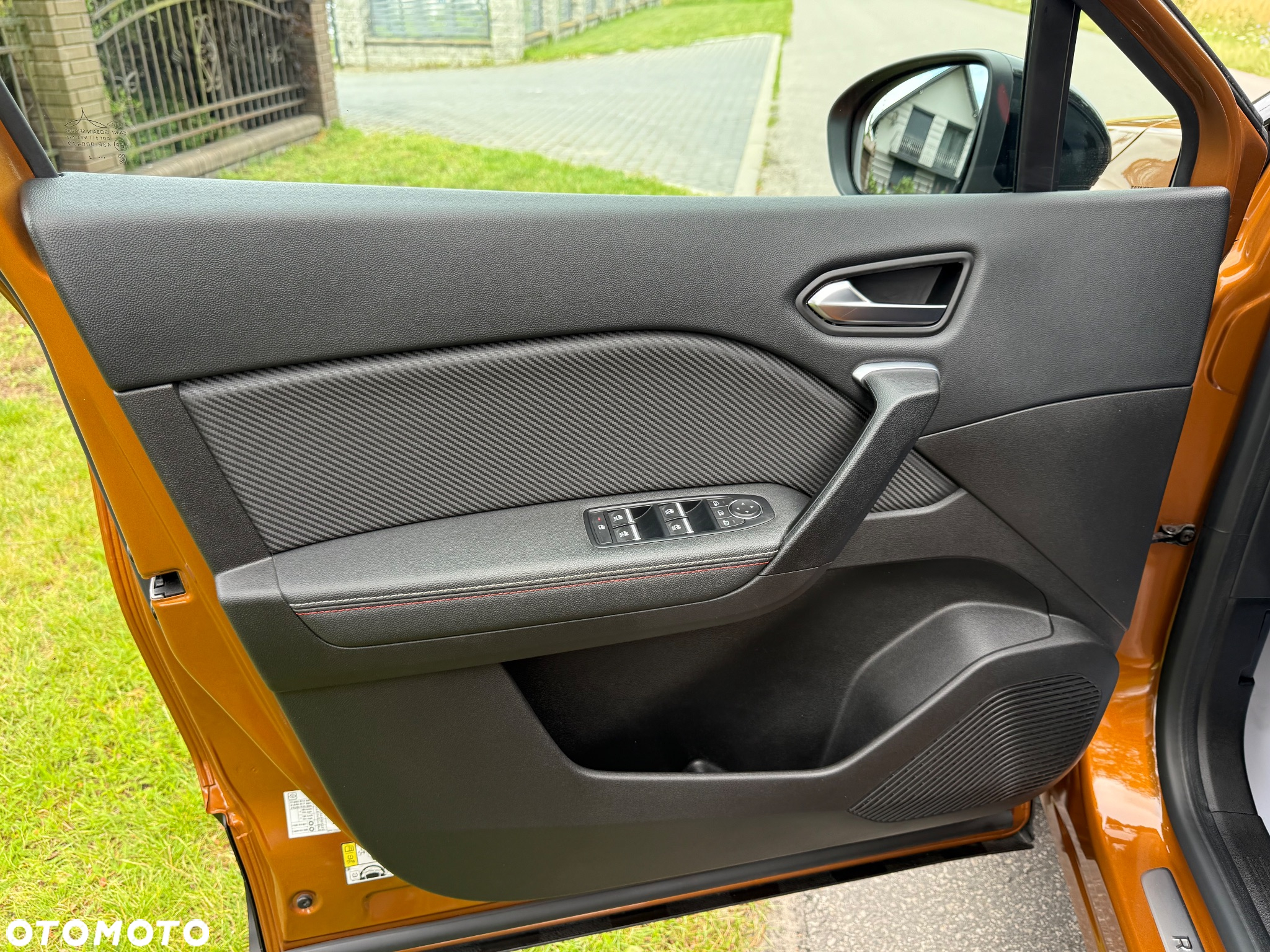 Renault Captur TCe Mild Hybrid 140 GPF EQUILIBRE - 28