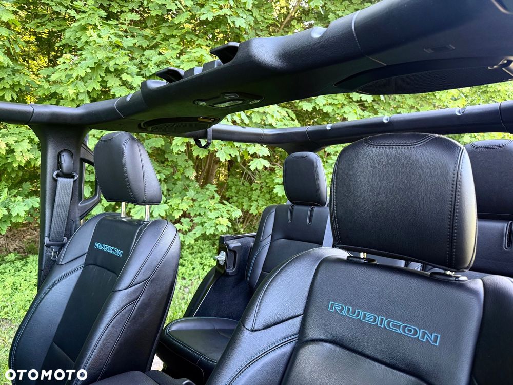 Jeep Wrangler - 9