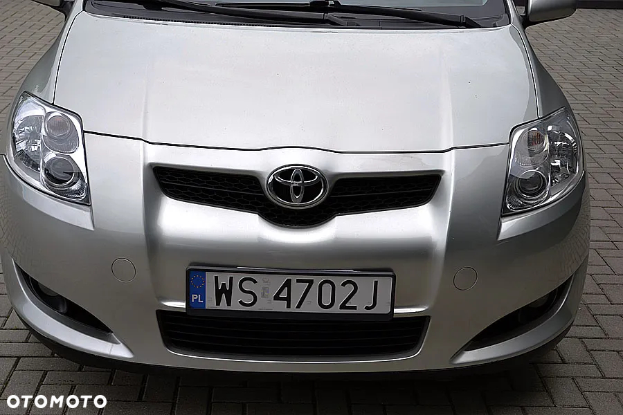 Toyota Auris 1.4 VVT-i Sol - 3