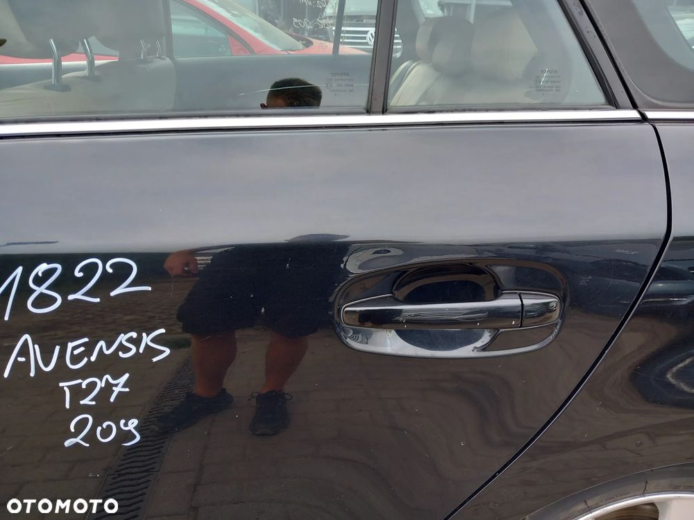 TOYOTA AVENSIS T27 DRZWI LEWE TYLNE LEWY TYŁ KOMBI KOLOR: 209 - 3