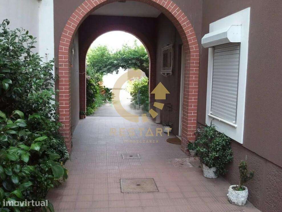 Moradia V5- Investimento- no Centro - São Mamede de Infesta - Matosinh - Grande imagem: 4/29