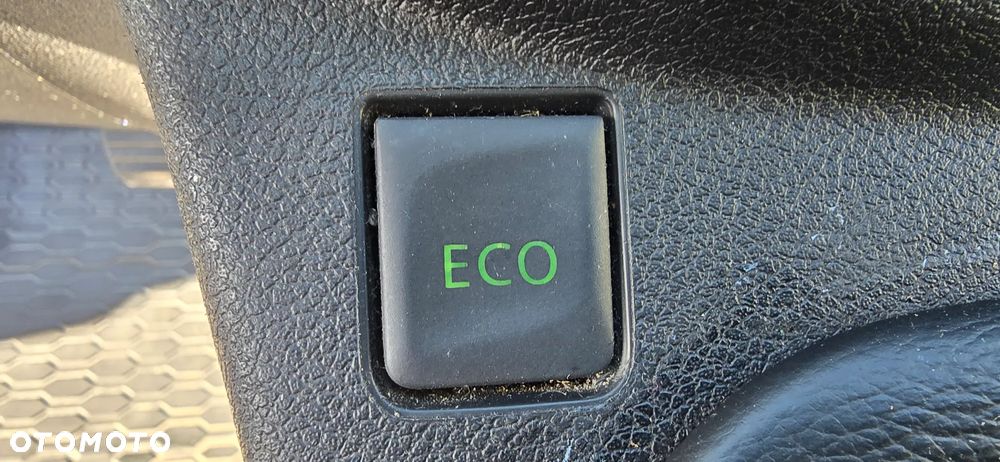 Opel Vivaro - 17