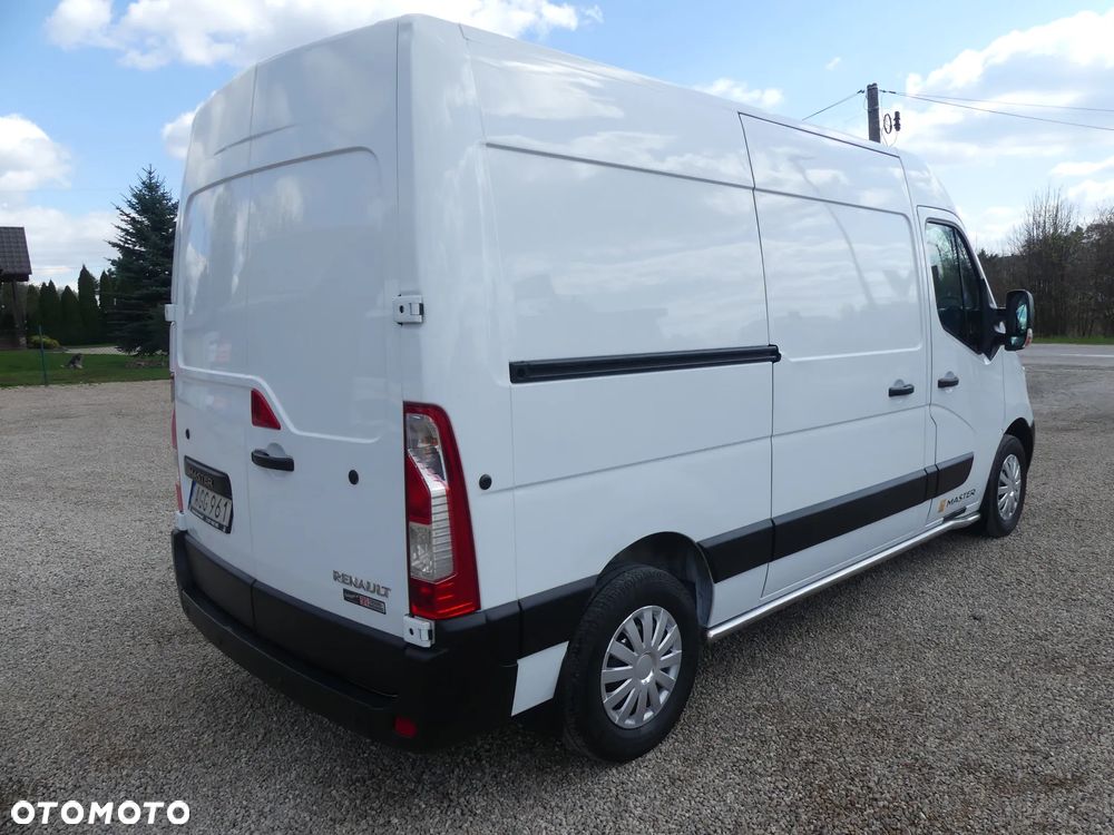 Renault Master - 25