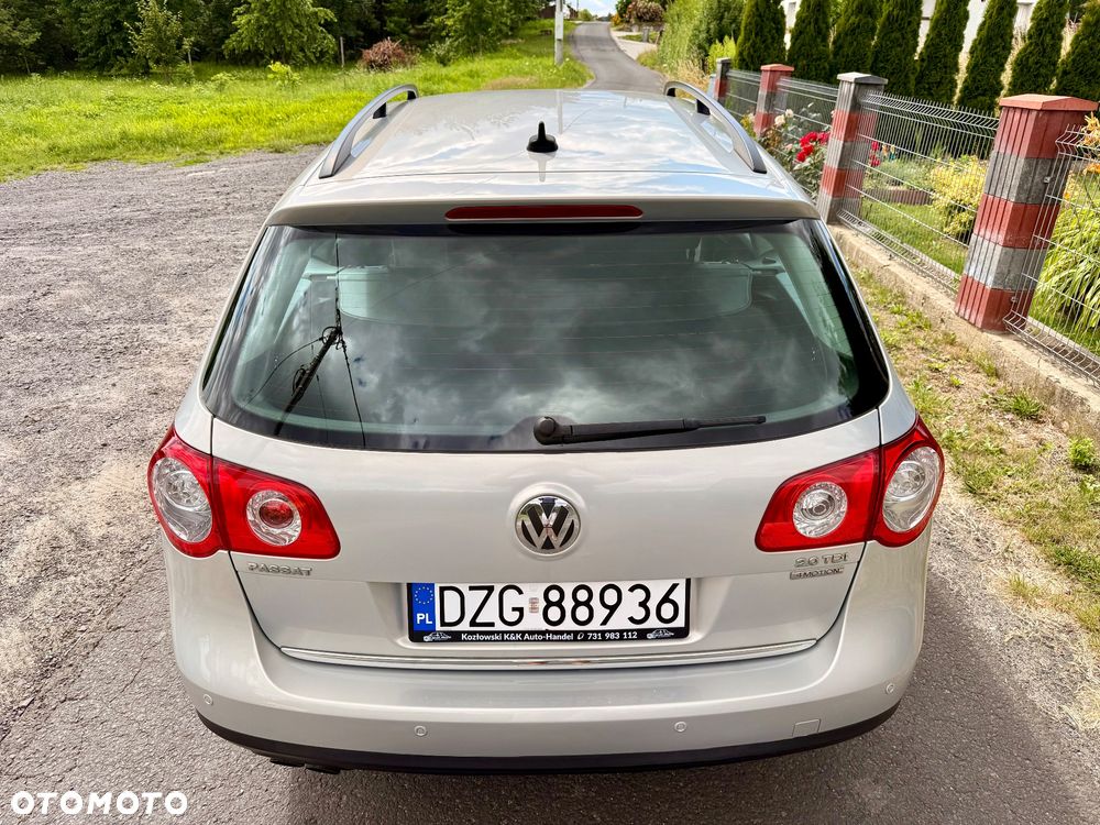Volkswagen Passat 2.0 TDI DPF 4Mot Comfortline - 9