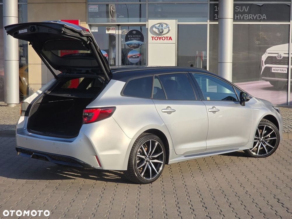 Toyota Corolla 2.0 Hybrid GR Sport Dynamic - 6