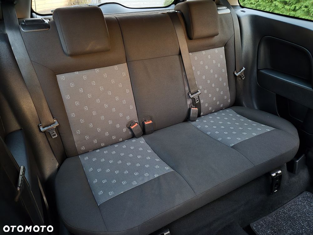 Ford Fiesta - 7