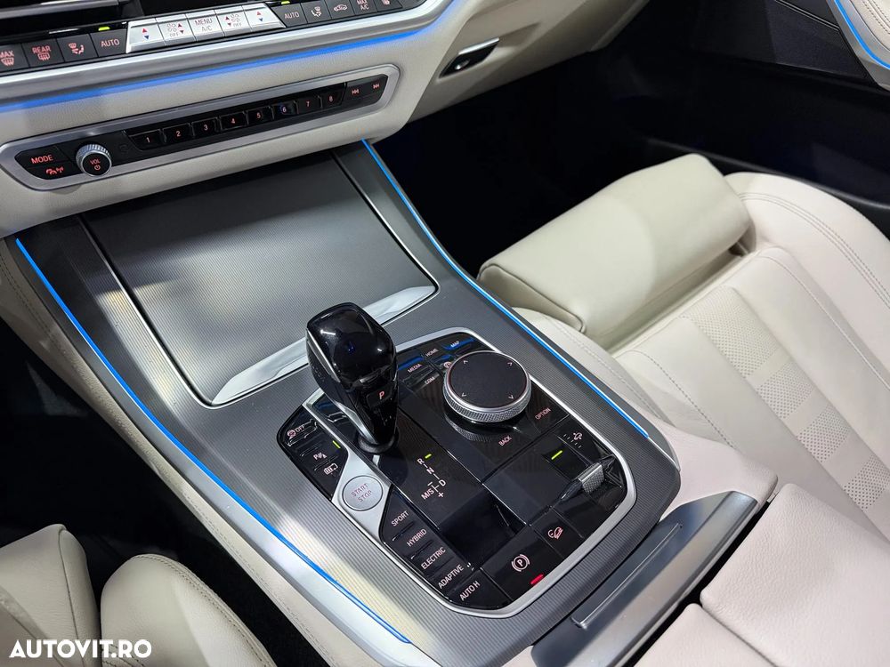 BMW X5 xDrive45e - 13