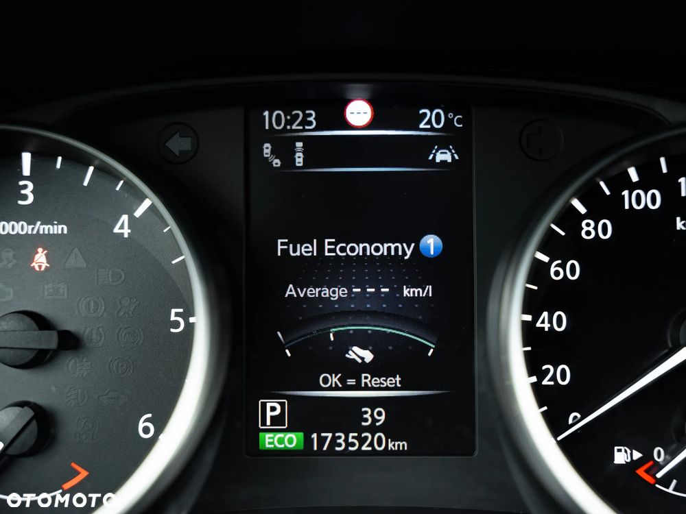 Nissan Qashqai 1.6 DCi Tekna+ Xtronic - 31