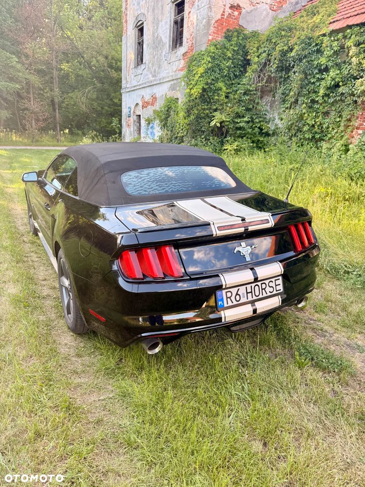 Ford Mustang 3.7 V6 Premium - 24