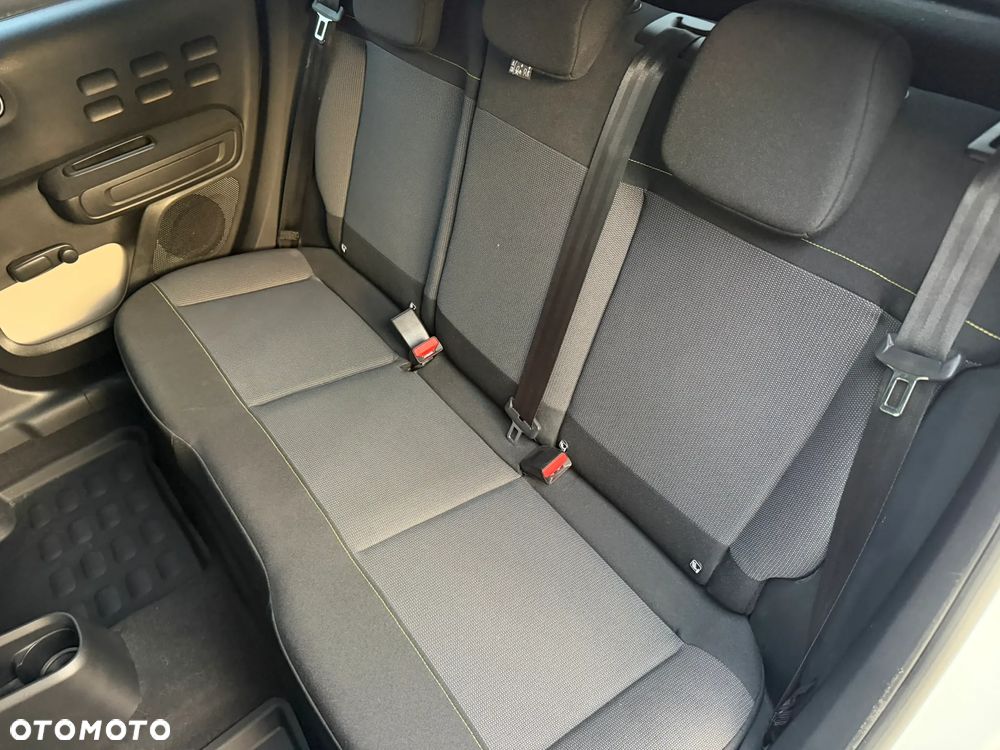 Citroën C3 1.2 PureTech Shine - 25