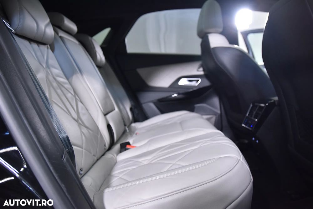 DS Automobiles DS 7 Crossback Crosback 1.6 PHeV AWD 300 EAT8 Rivoli - 12