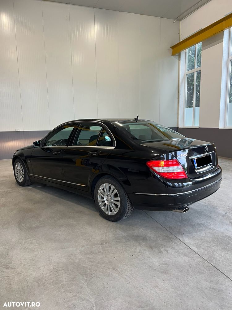 Mercedes-Benz C - 4