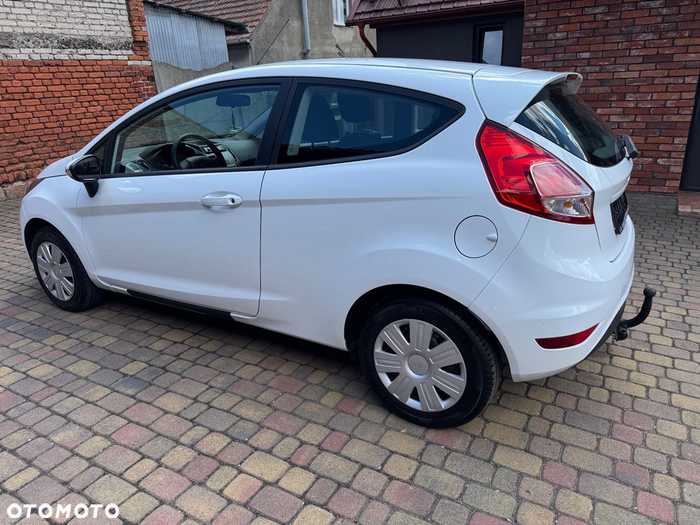 Ford Fiesta 1.25 Trend Edition - 4