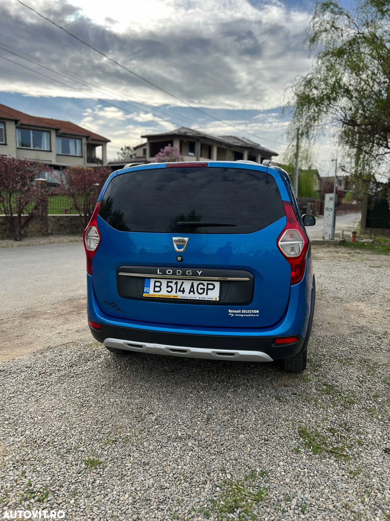 Dacia Lodgy 1.5 Blue dCi Stepway - 3
