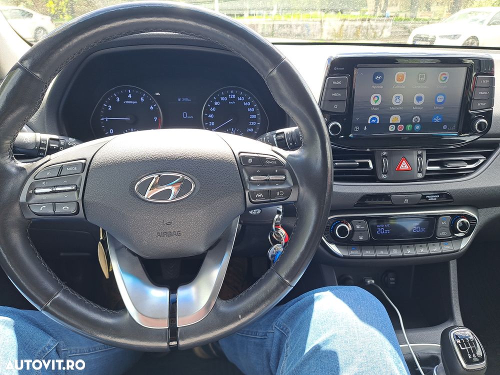 Hyundai i30 1.5 Pure - 15