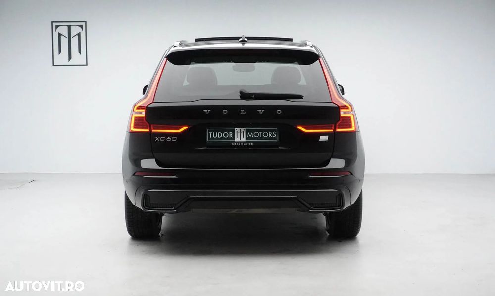 Volvo XC 60 Recharge T8 AWD AT Ultimate Dark - 7