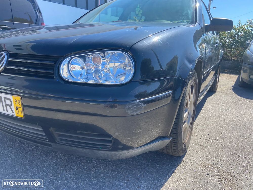 VW Golf 1.6i Highline - 17