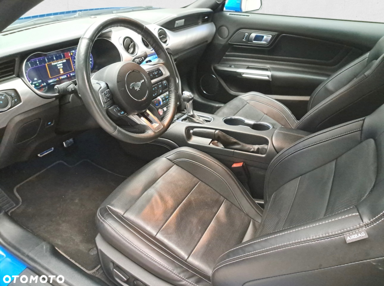 Ford Mustang 5.0 V8 GT - 16