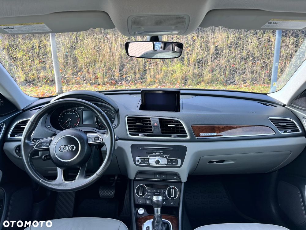 Audi Q3 2.0 TFSI Quattro S tronic design - 31