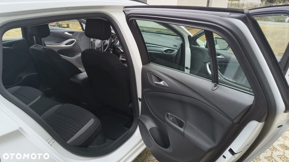 Opel Astra 1.5 CDTI Business Elegance S&S - 12