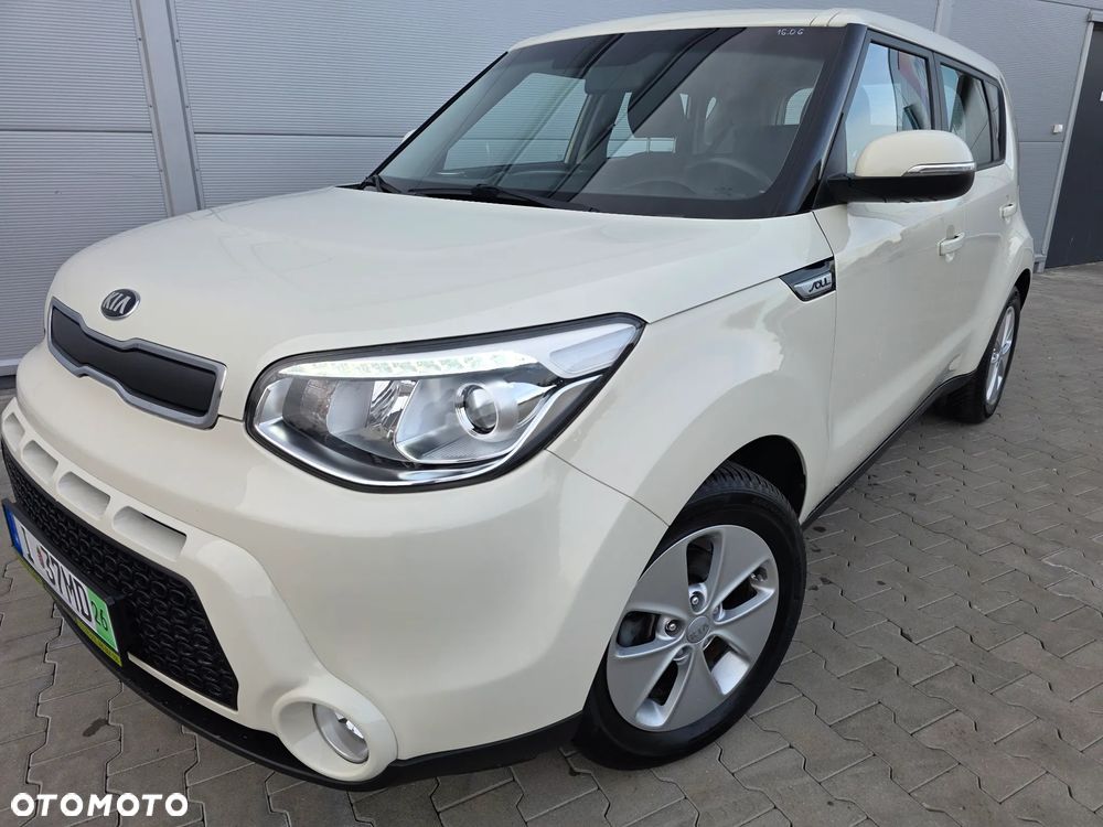 Kia Soul 1.6 GDI White&Red Edition - 6