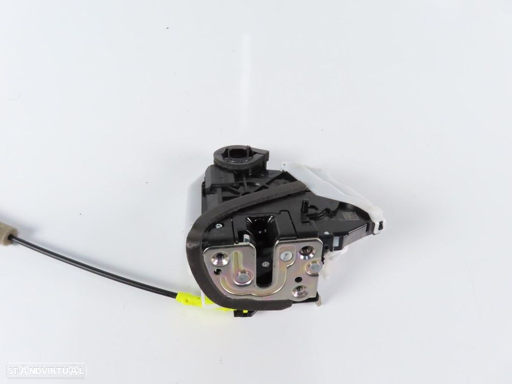 Fecho da porta Esquerdo/Trás Usado / Original NISSAN JUKE II (F16) 825016PE0A - 2