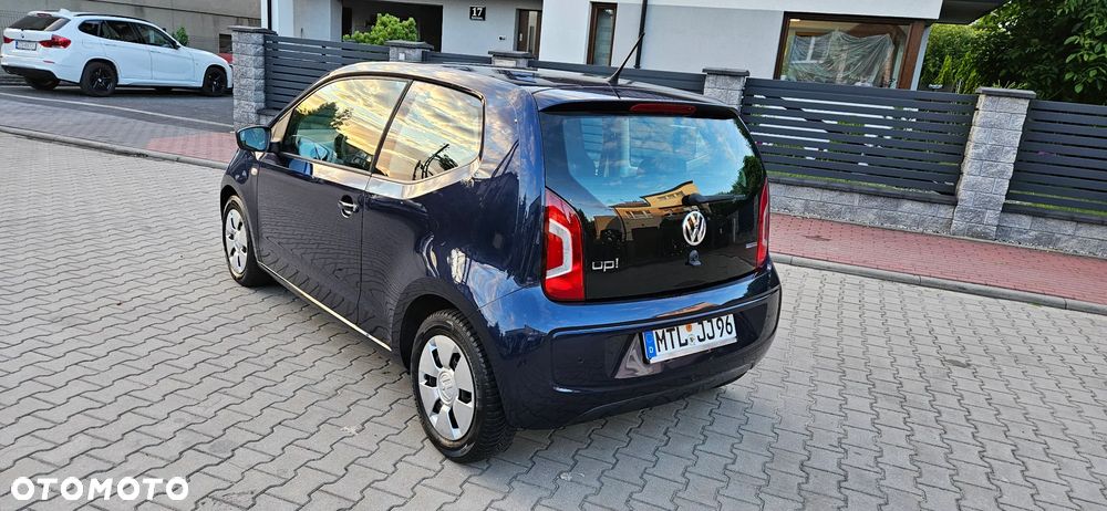 Volkswagen up! BlueMotion Technology move - 9